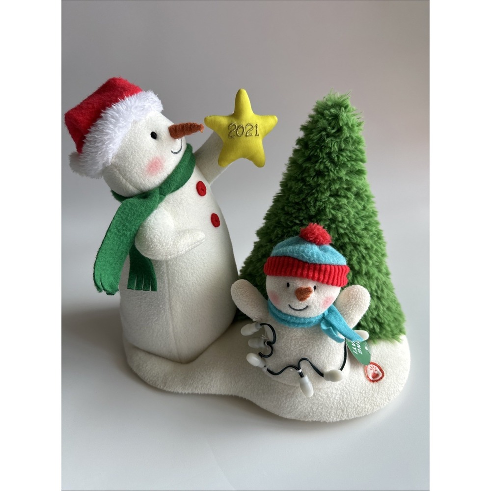 Hallmark 2021 TANGLED UP IN CHRISTMAS Snowman Singing Plush Jingle Pals Motion
